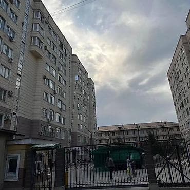 Гаражи: 1 комната, 42 м², Элитка, 8 этаж, Евроремонт — 10