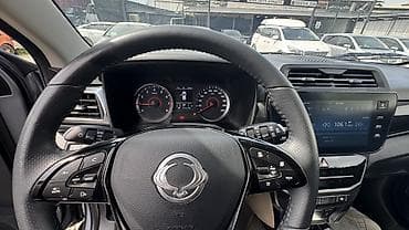 Ssangyong: Ssangyong Tivoli: 2024 г., 1.5 л, Автомат, Бензин, Кроссовер — 3