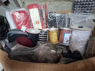 Швейные стулья: Продается комплект мебели и оборудования для ателье/швейного цеха: - — 10