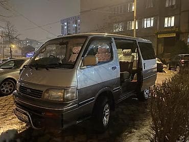 Продажа авто: Toyota Hiace: 1995 г., 3 л, Автомат, Дизель, Минивэн — 7