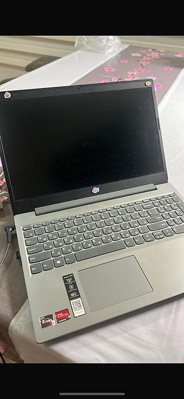 Lenovo IdeaPad L340-15API (модель 81LW), цвет Platinum Grey — 3