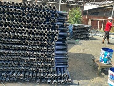 лестница на второй этаж в частном доме купить: Телескопические стойки Дрэк Монолитная стойка Стойки для — 5