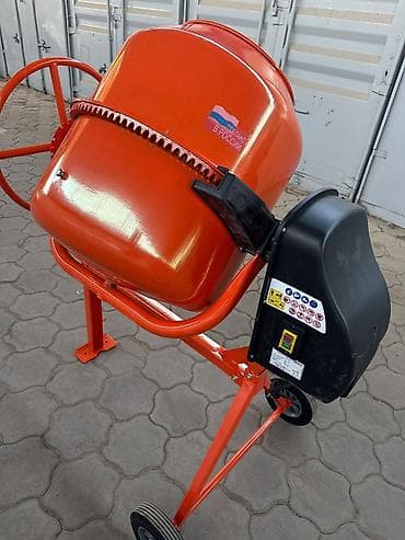 Окна и комплектующие: Бетоносмеситель Helmut PCM700 Характеристики с шильдика: - Питание — 5