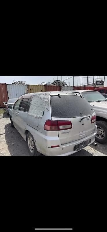 мисибуси шариот: Mitsubishi Chariot: 2000 г., Вариатор, Минивэн — 3