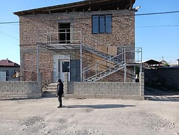 кож завот: Сдаю помешения для бизнеса.130 кв.цокольный этаж.свет.вода — 5