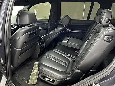 2 8: BMW X7: 2019 г., 4.4 л, Автомат, Бензин, Внедорожник — 6