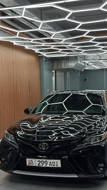 дисп: Toyota Camry: 2018 г., 2.5 л, Автомат, Бензин, Седан — 5