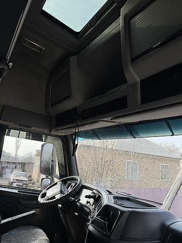 купить мерс с: Тягач, Volvo, 2013 г., Без прицепа — 7