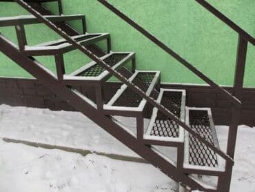 перила лестница: Лестница Лестница каркаса из металла Тепкич Тепкич темирден каркасын — 3