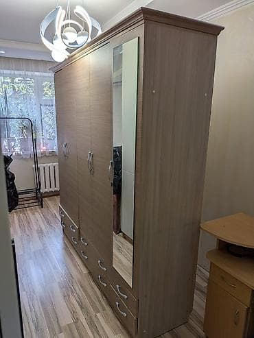 Шкаф 9 микрорайон 
2.30×2.30 м
абалы жакшы