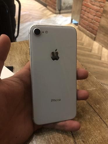 IPhone 8, Б/у, 64 ГБ, Белый, Защитное стекло, Чехол, 100 %