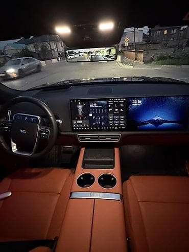 порте 2: Lixiang L9: 2025 г., Гибрид, Кроссовер — 8