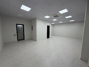 комната восток 5: Аренда офисов, 60 м², В бизнес центре — 2