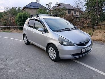 мотор жаз: Honda Fit: 2002 г., 1.3 л, Вариатор, Бензин, Седан — 2