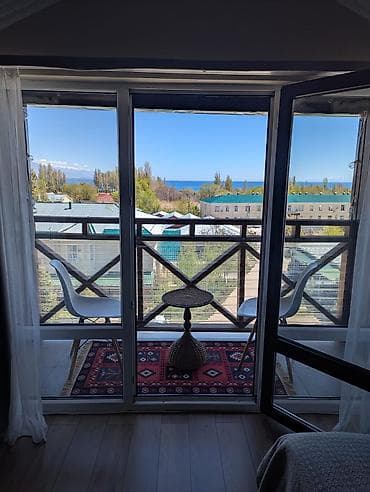 отдых на иссык куле с питанием цены: Квартира, Диона ЦО Радуга West, Кош-Кол, Детская площадка, Охраняемая территория, Парковка, стоянка — 7