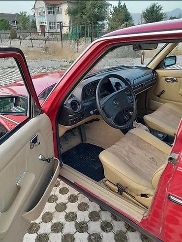 w210 e320: Mercedes-Benz W123: 1981 г., 2 л, Механика, Дизель, Седан — 2