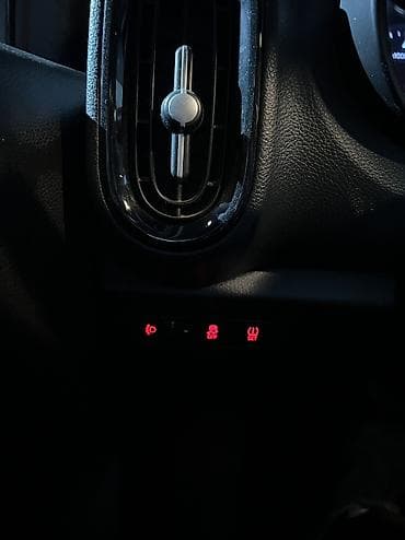 e class: Kia Morning: 2018 г., 1 л, Автомат, Бензин, Хэтчбэк — 9