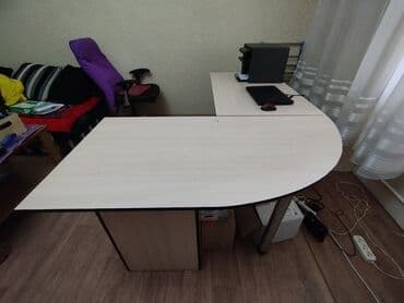 школьные столы для дома: Письменный стол, Б/у — 4