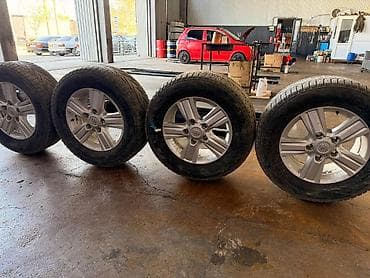 Колеса в сборе 285 / 60 / R 18, Зима, Комплект, Внедорожные (АТ/МТ), Литые, отверстий - 6