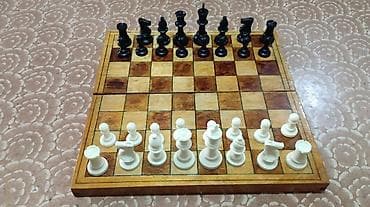 Шахматы: Продаю шахматы. Шахматы классические, доска 40х40 см — 4