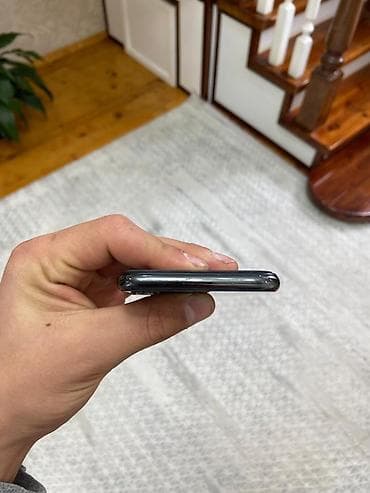 Фото и видеокамеры: IPhone X Аккумулятор 80% 256 Гб Баардык функциялары жакшы иштейт эч — 2