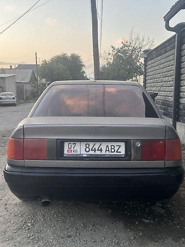Транспорт: Audi 100: 1993 г., 2.3 л, Механика, Седан — 3