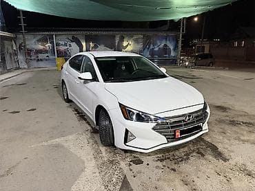 Транспорт: Hyundai Elantra: 2018 г., 2 л, Автомат, Бензин, Седан — 1