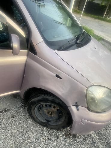daewoo jentra: Toyota Vitz: 2004 г., Хэтчбэк — 7