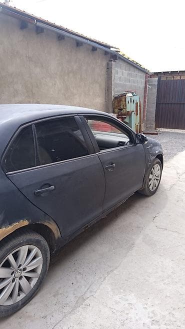 топливный фильтр камри 70: Volkswagen Jetta: 2010 г., 1.6 л, Автомат, Бензин, Седан — 5