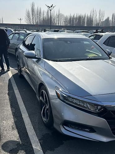 Транспорт: Honda Accord: 2019 г., 1.5 л, Автомат, Бензин, Седан — 3