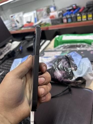 бишкек дрон: IPhone 15, 256 ГБ, Кара — 3