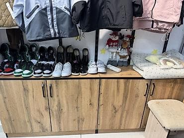 Торговое оборудование для магазина одежды/обуви: - Мягкая скамья для — 4