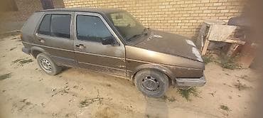 Volkswagen Golf: 1988 г., 1.8 л, Механика, Бензин, Хэтчбэк at lalafo.kg Volkswagen Golf: 1988 г., 1.8 л, Механика, Бензин, Хэтчбэк