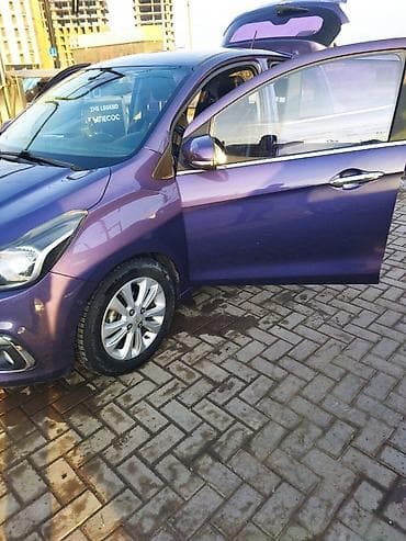 спарк мотор: Chevrolet Spark: 2016 г., 0.1 л, Автомат, Газ, Хэтчбэк — 2