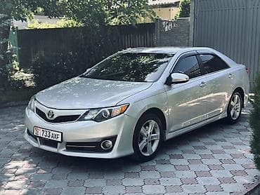 corolla 2004: Toyota Camry: 2014 г., 2.5 л, Автомат, Бензин, Седан — 3