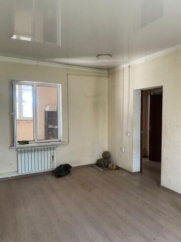 сдаю дом без хозяин: Сдается помещение 1500тыс КВ м имеются 3 сарая 1навес 1конюшня — 16