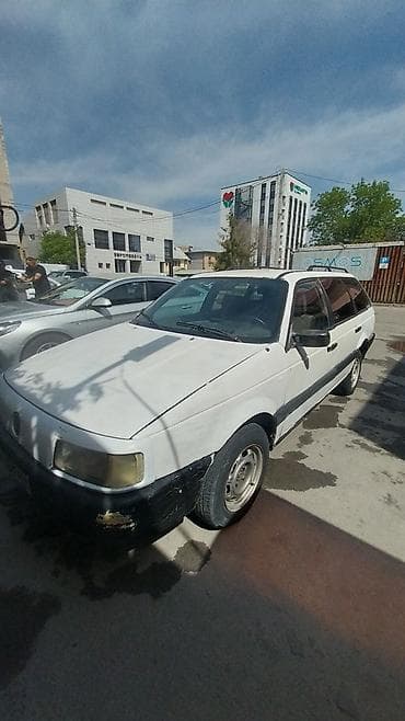 Продажа авто: Volkswagen Passat: 1989 г., 1.8 л, Механика, Бензин, Универсал — 2