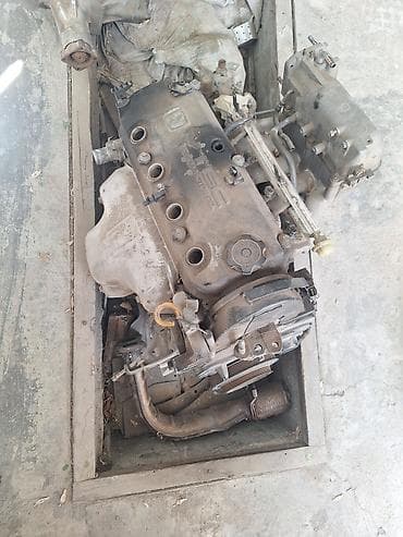 Бензиновый мотор Honda 2001 г., 2.3 л, Б/у, Оригинал, Япония