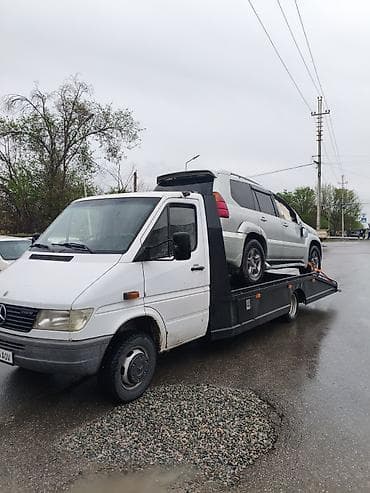 эвакуатор спецтехника: Эвакуатор, Mercedes-Benz, Ломаная — 5