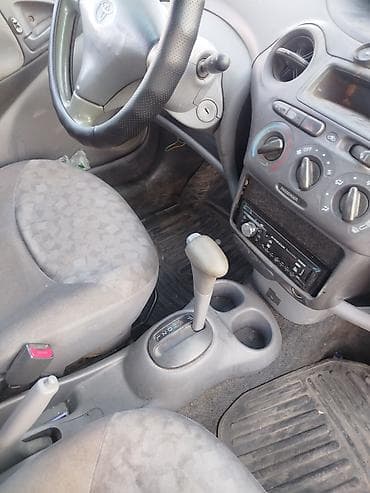 авто из кареи: Toyota Platz: 2000 г., 1.3 л, Автомат, Бензин, Седан — 8