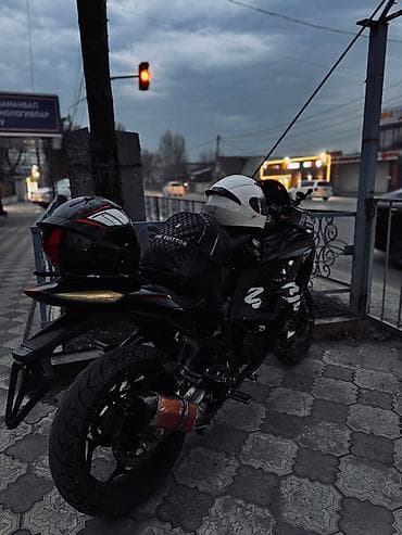 2jz ge: Спортивный мотоцикл Kawasaki (чёрный цвет) - Класс: спортбайк с — 1