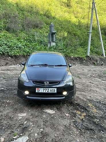 kia k3 хатчбек: Honda Fit: 2002 г., 1.3 л, Вариатор, Хэтчбэк — 5