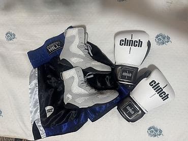 Комплект боксерки Venum 42 размер перчатки клинч 10 унций шорты
