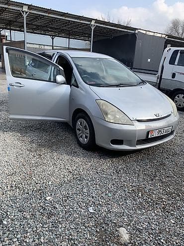 Toyota WISH: 2003 г., 1.8 л, Автомат, Бензин, Минивэн — 4