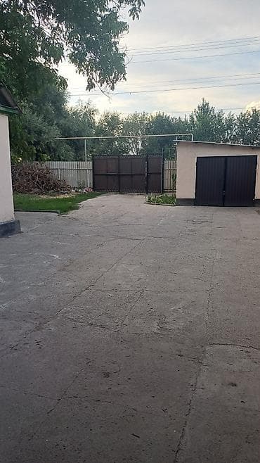Продажа домов: Продаю дом 🏠 с мебелью со всеми удобствами в доме 3спальни зал .сан — 3