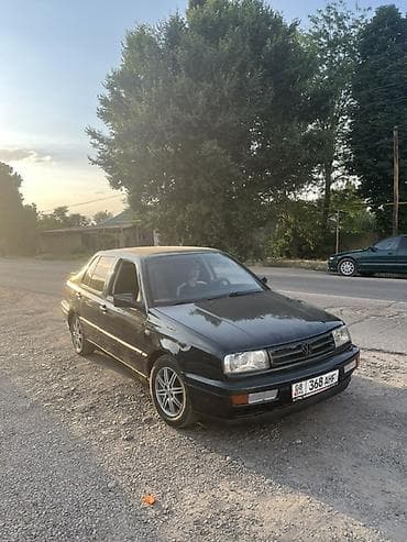 e50 amg: Volkswagen Vento: 1995 г., 1.8 л, Механика, Бензин, Седан — 1