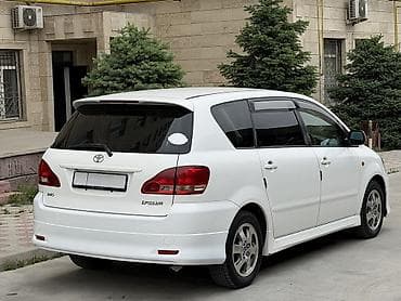 каталики: Toyota Ipsum: 2003 г., 2.4 л, Автомат, Бензин, Минивэн — 4