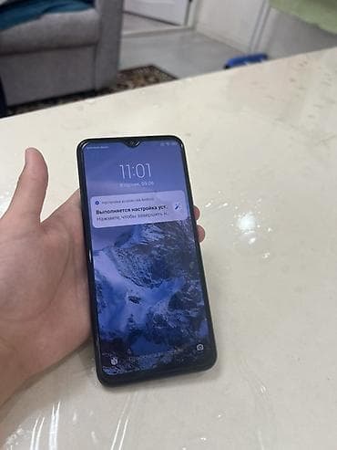 xiaomi mi pad 5: Смартфон на Android с каплевидным вырезом фронтальной камеры и большим — 2
