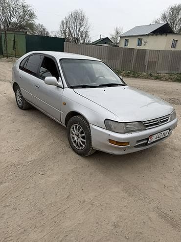 Toyota Corolla: 1995 г., 1.3 л, Ручные, Бензин, Хэтчбэк