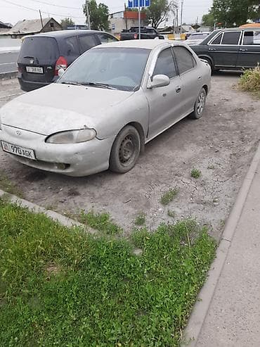 1991: Hyundai Accent: 1991 г., Седан — 1